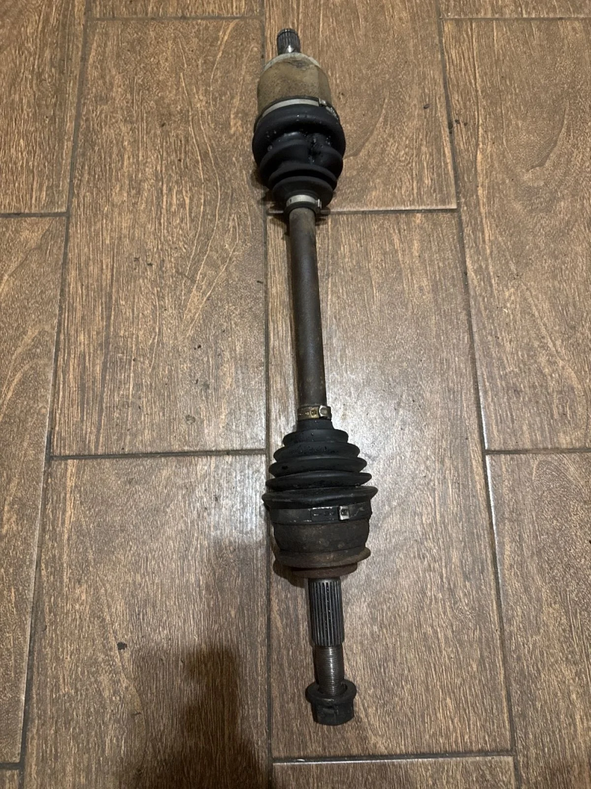 Полуось передняя левая Nissan Almera Classic I (2006—2013)