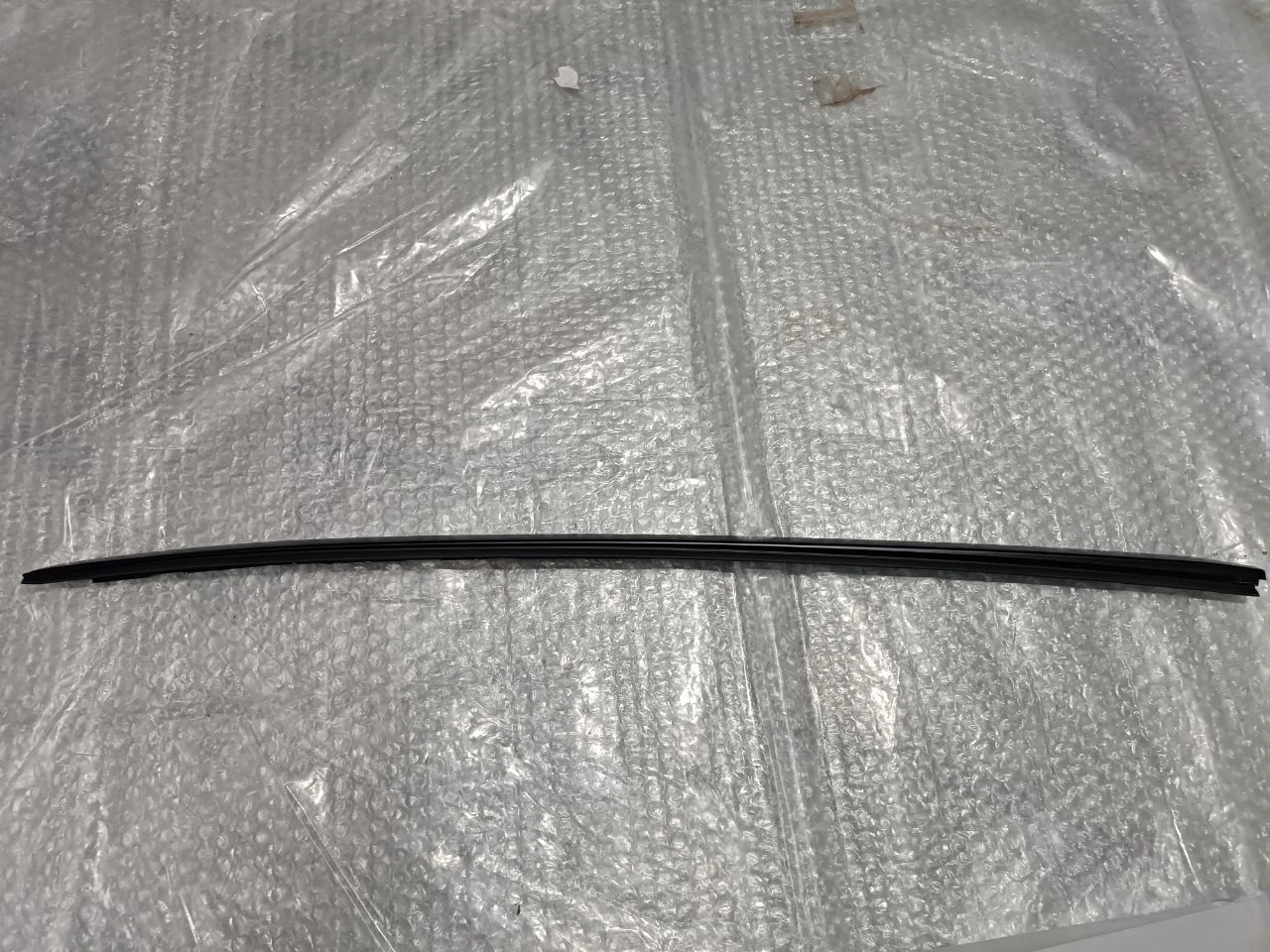 Молдинг лобового стекла Lexus NX 7553678010, передний левый