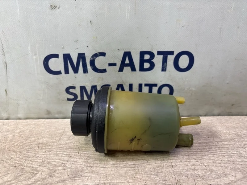 Бачок ГУР Volvo XC90 30680756 XC90 3.2