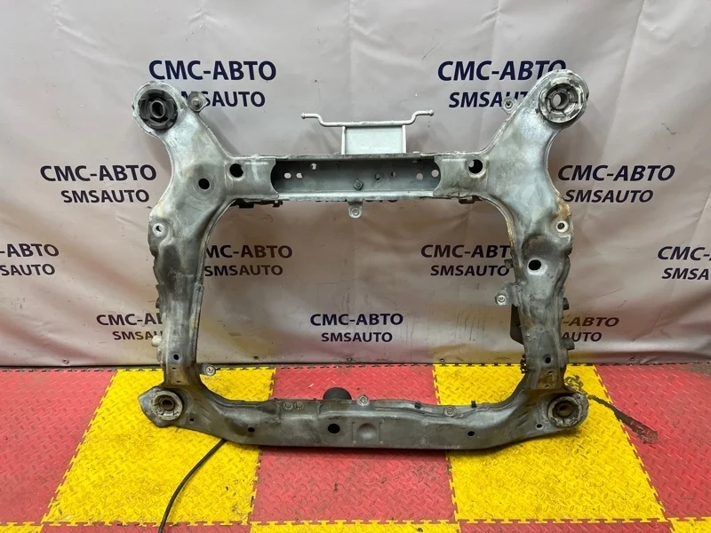 Подрамник передний Volvo XC90 30776400 XC90 2.5T