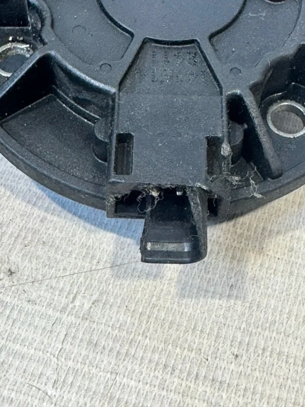 Датчик холла Audi A4