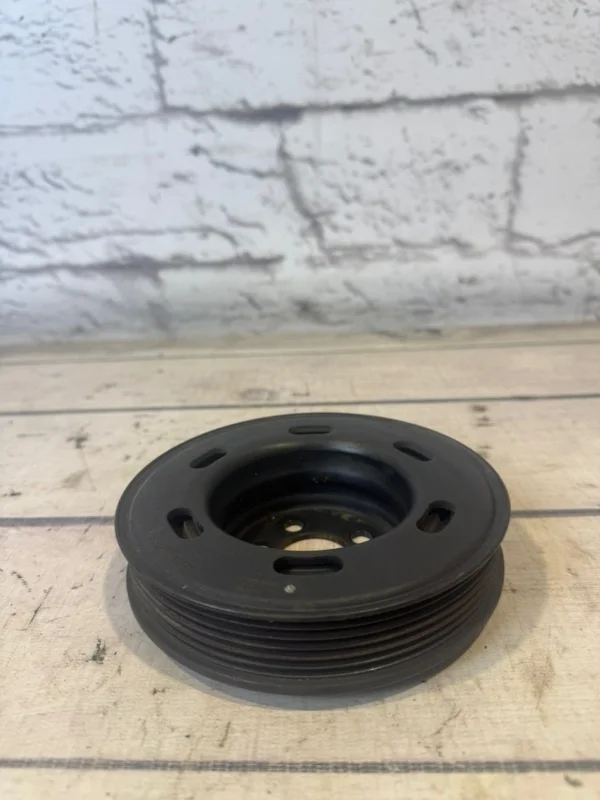 Шкив коленвала Skoda Octavia 2005 A5