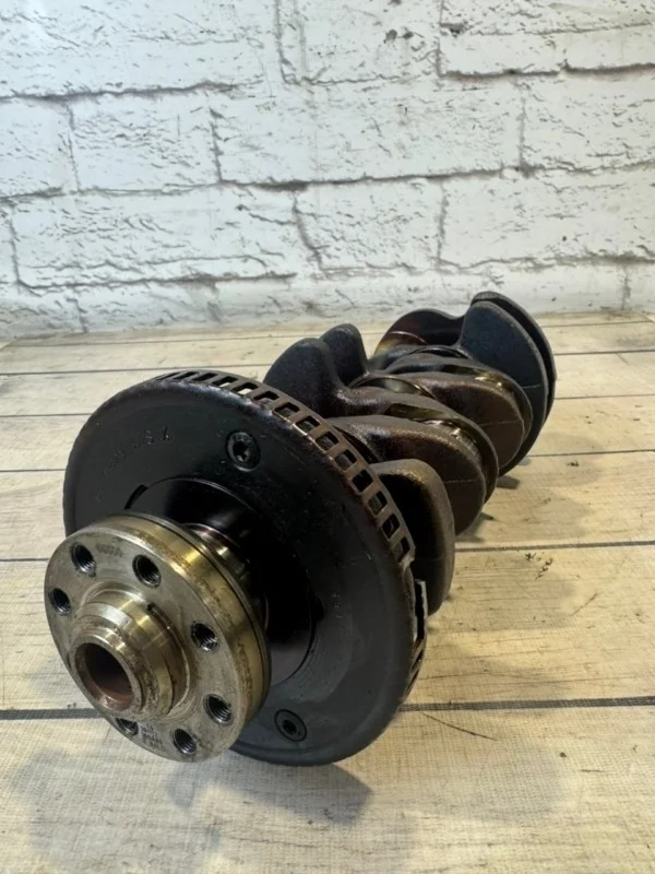 Коленчатый вал Audi Q5