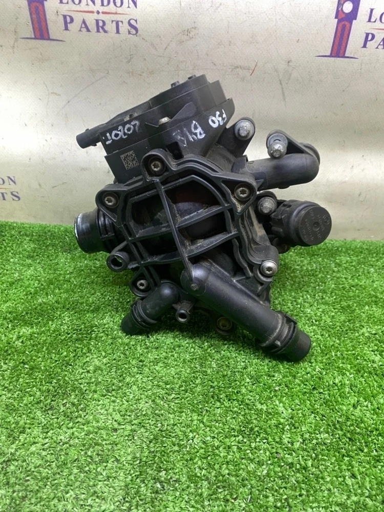 Термостат BMW 320i F30