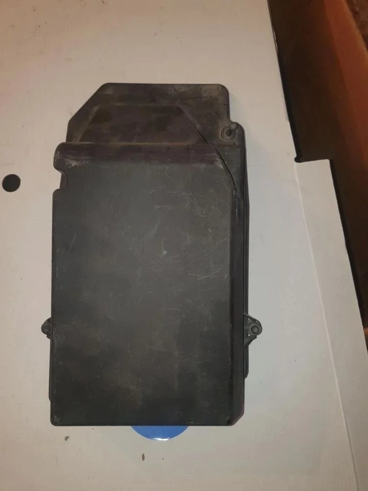 Крышка блока предохранителей Mercedes-Benz S-класс W221 рестайлинг (2009—2013)