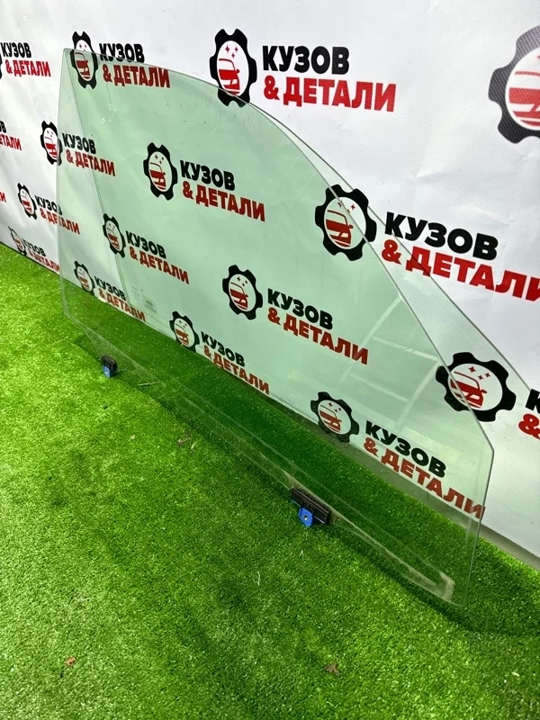 Стекло двери Toyota Land Cruiser Prado 2018-2023 6810160600 J150, переднее правое