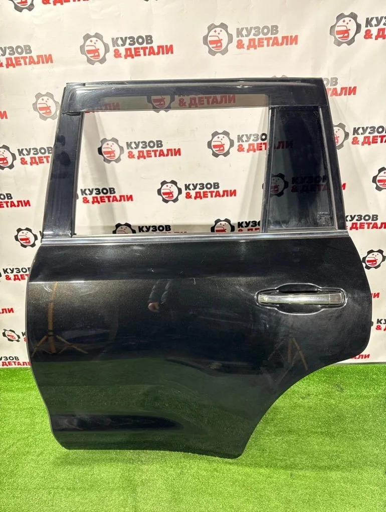 Дверь боковая Lexus LX570 2015-2023 6700460550, задняя левая