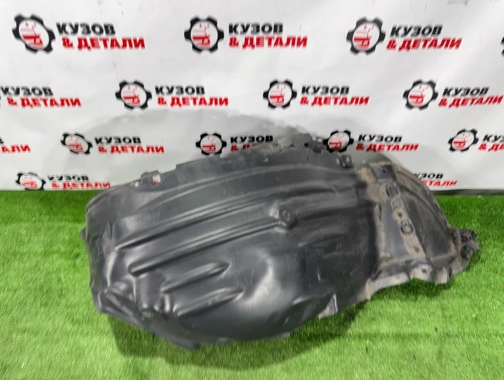 Подкрылок Mazda CX-5 2017-2021 KB7W56140C KF, передний левый