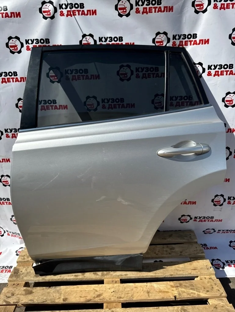 Дверь боковая Toyota RAV 4 2012-2018 6700442180 40, задняя левая