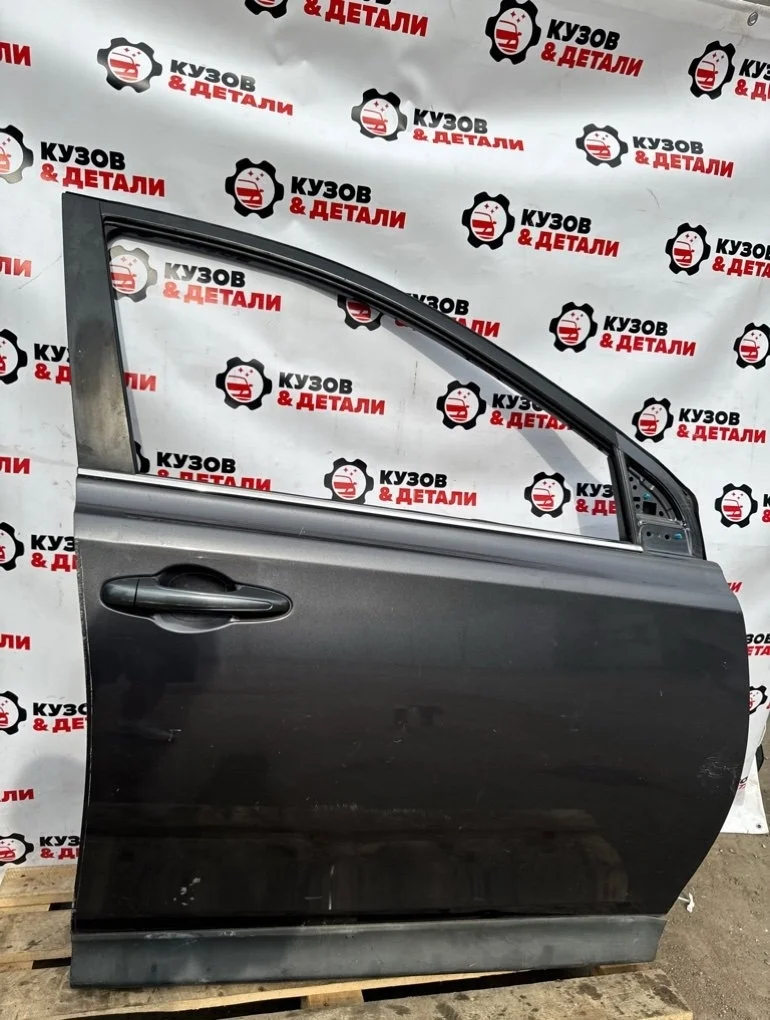 Дверь боковая Toyota RAV 4 2012-2018 6700142150 40, передняя правая