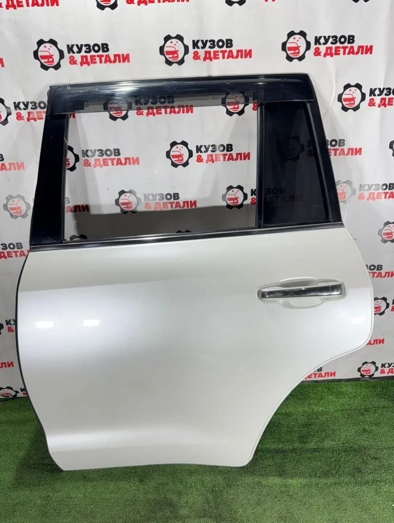 Дверь боковая Lexus LX570 2007-2021 6700460550, задняя левая