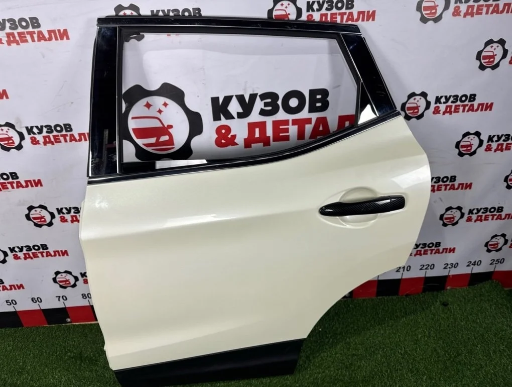 Дверь боковая Nissan Qashqai H21014EAMA J11, задняя левая