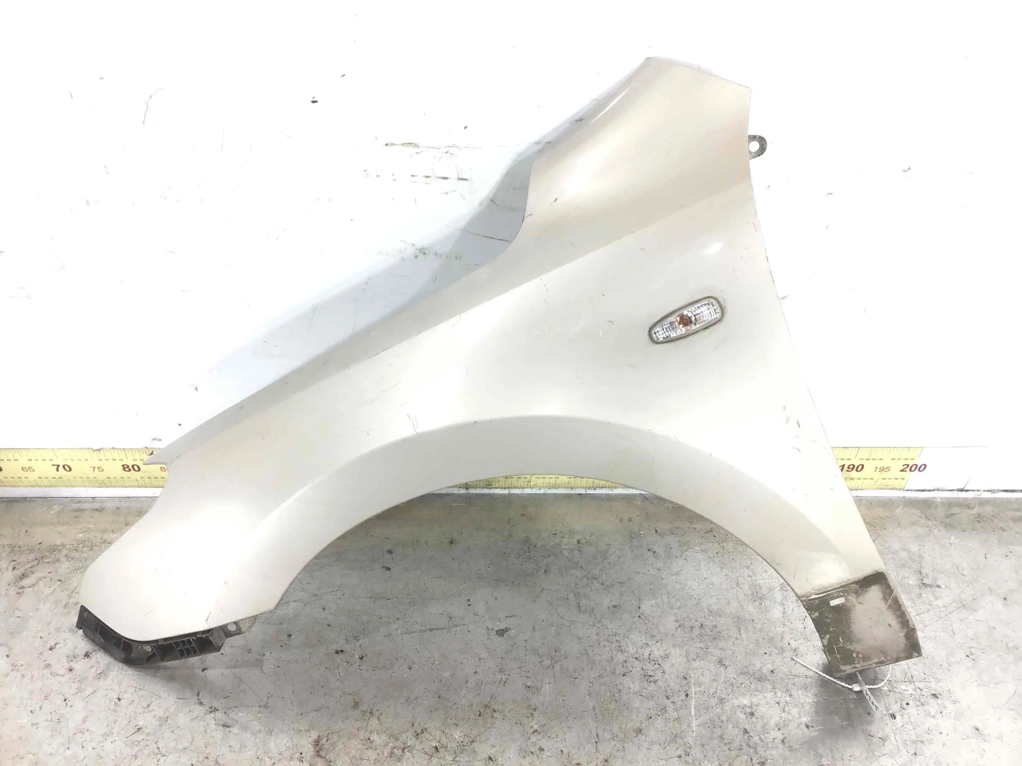 Крыло переднее левое Hyundai i30 1 поколение [рестайлинг] (2010-2012) бензин 1.6 i Автомат Универсал