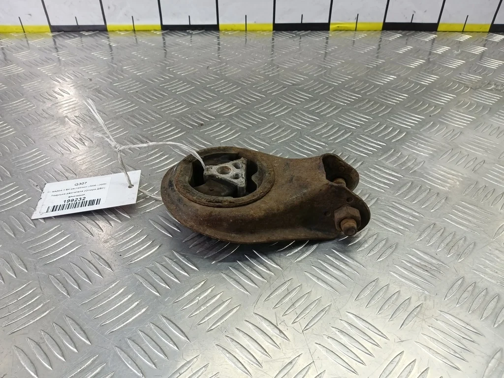 Подушка двигателя (Опора ДВС) MAZDA 3 BK рестайли