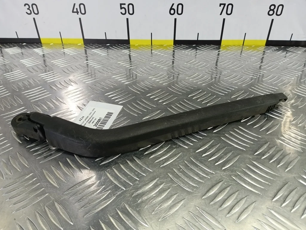 Поводок стеклоочистителя (Дворник) MITSUBISHI OUT