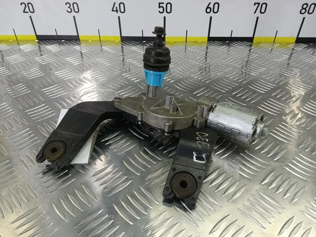 Моторчик стеклоочистителя Kia Ceed ED рестайлинг