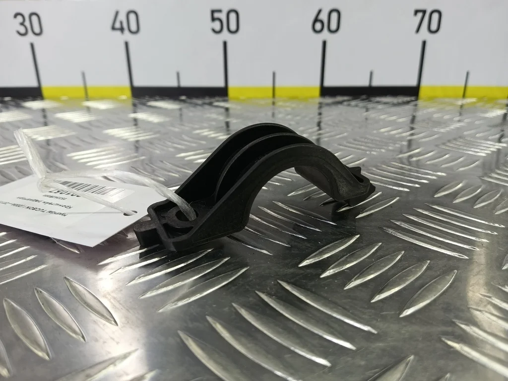 Кронштейн радиатора Hyundai TUCSON I (2004—2015)