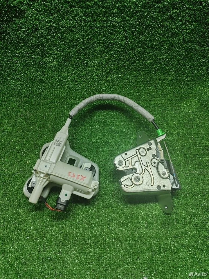 Замок багажника в сборе mercedes a0997400600 19г,в