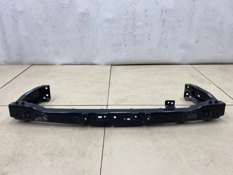 Усилитель бампера передний Mitsubishi L200 KK/KL