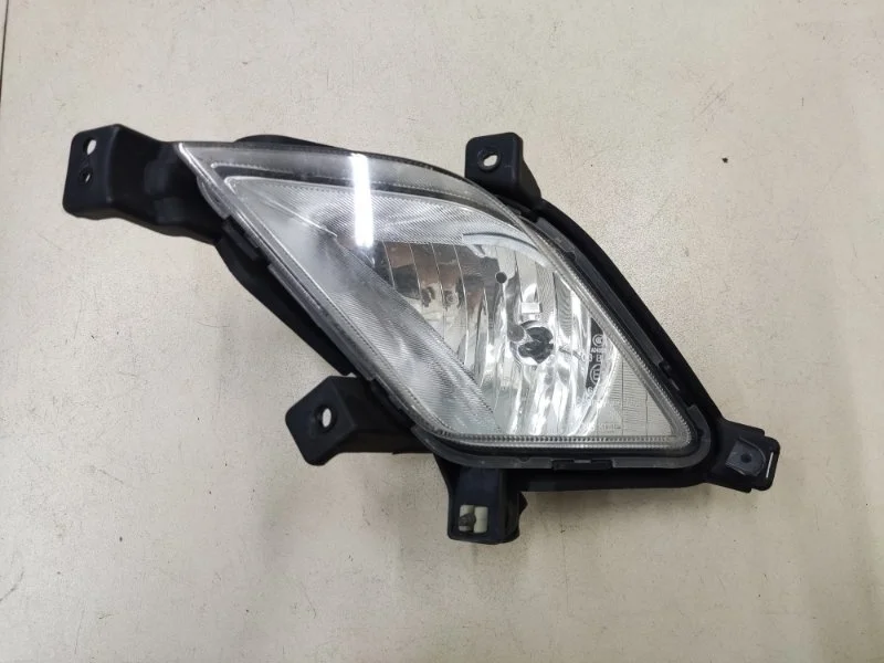 Фара противотуманная левая SsangYong Actyon 2 CK