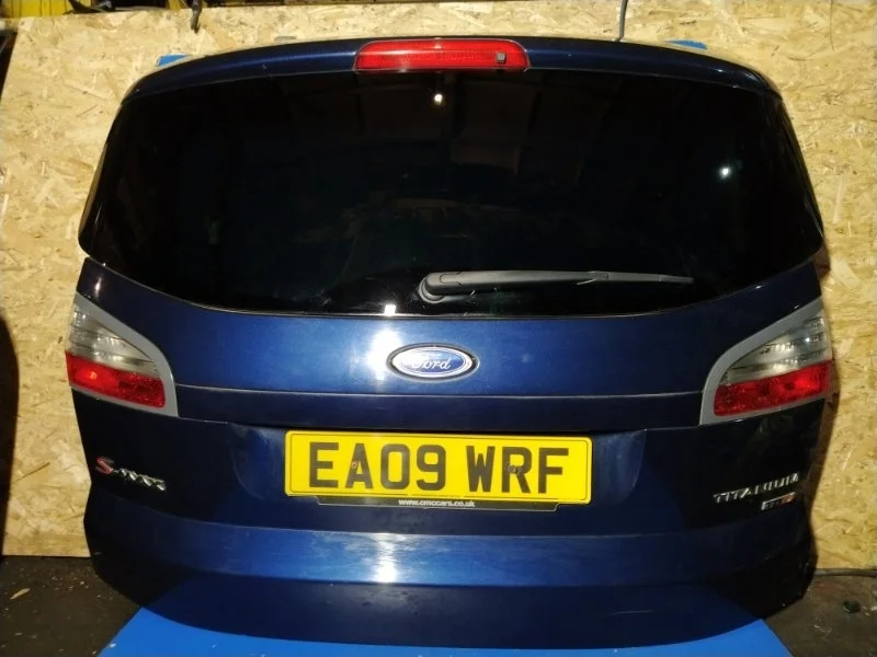 Крышка багажника Ford S-MAX (06-15) УНИВЕРСАЛ 2.0L