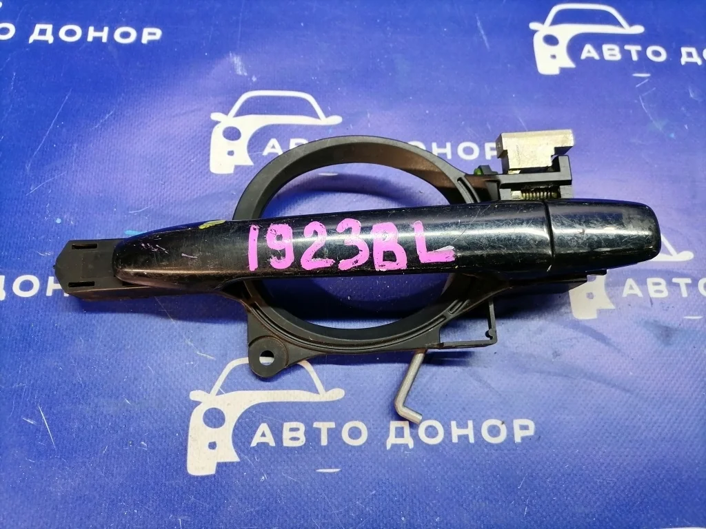 ручка двери MITSUBISHI GALANT FORTIS CY4A -