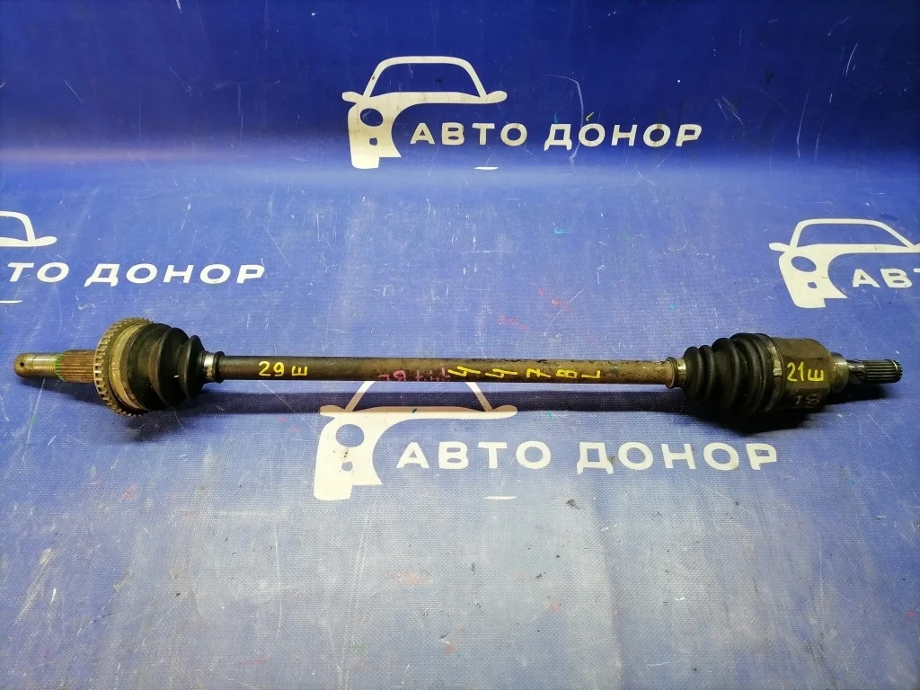 привод NISSAN XTRAIL NT30 QR20DE R 396008H510