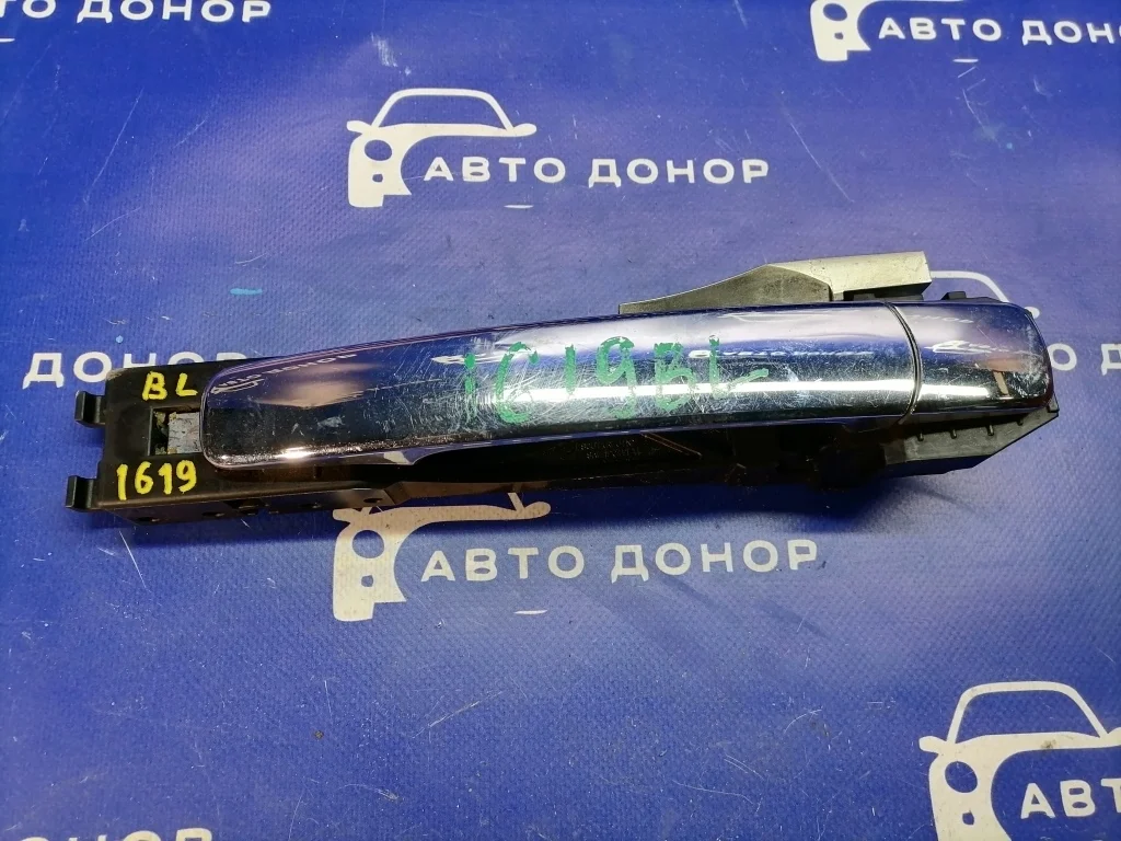 ручка двери NISSAN XTRAIL NT31 -