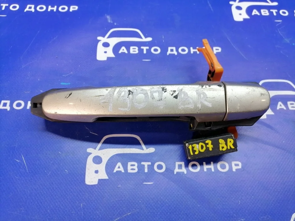 ручка двери TOYOTA PROBOX NCP50 - R 69211-42010