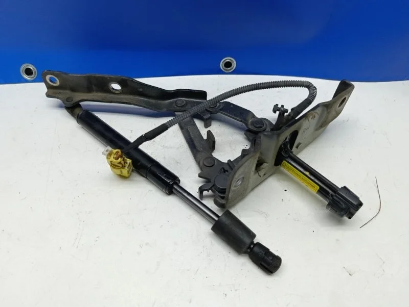 Петля капота Kia Sorento Prime 2015 79120C5000 UM 2.4 G4KJ, правая