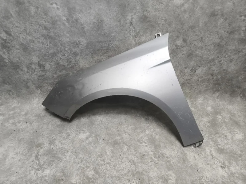 Крыло переднее левое Ford Focus MK3