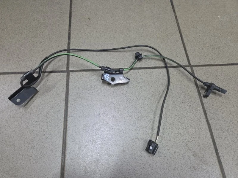 Датчик ABS TOYOTA RAV4 2015-2019 8954342050 XA40, передний правый