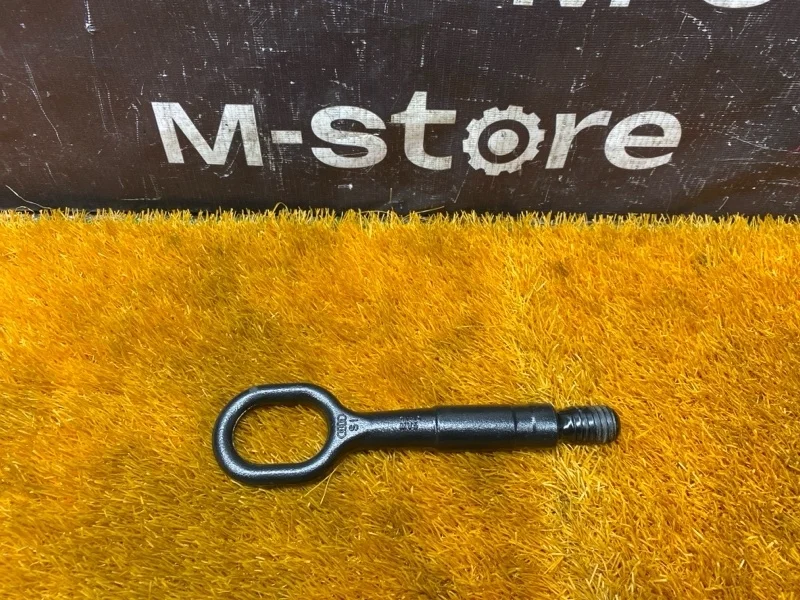 Крюк буксировочный Audi A3 2014 8K0805615 8V CXSA