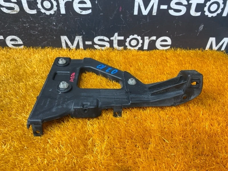 Крепление бампера Audi A6 2008 4F0807227 C6/4F BDX, переднее левое