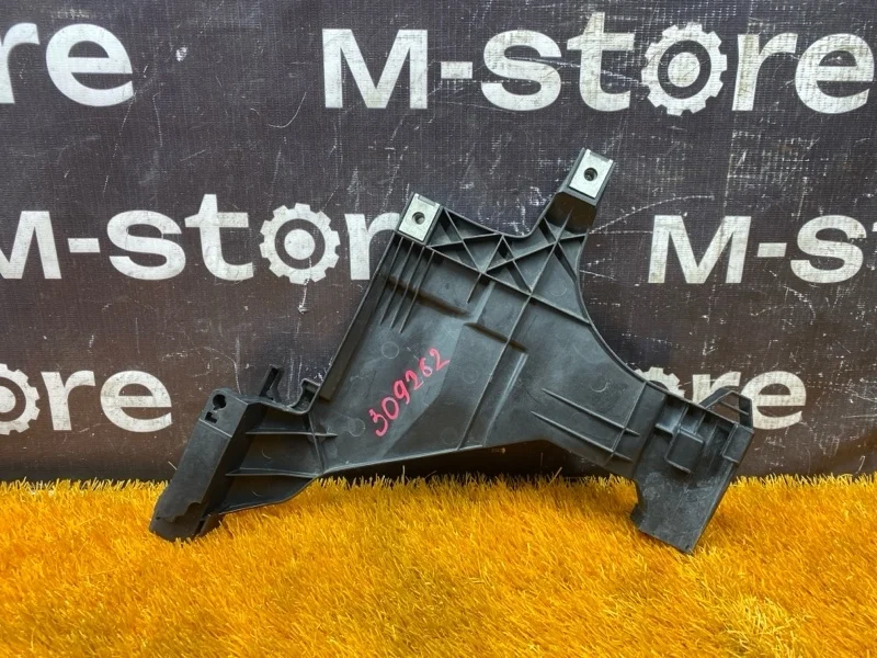 Кронштейн фары Audi A4 2012 8T0941453D B8/8K CDNB, левый