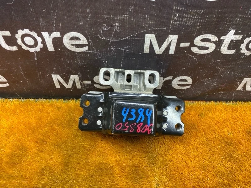 Подушка двигателя Volkswagen Golf 2012 1K0199555CB 5K/MK6 CBZB, левая