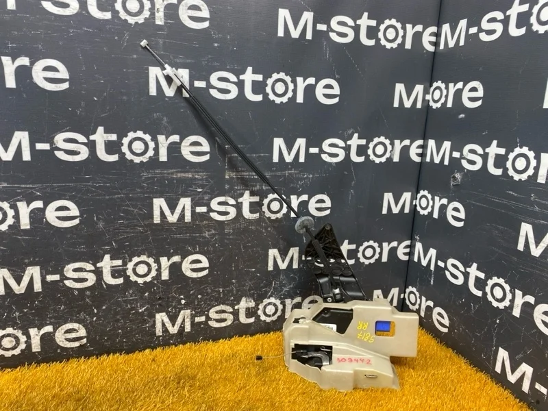 Замок двери Porsche Cayenne 2008 95553201600 957 5501, задний правый