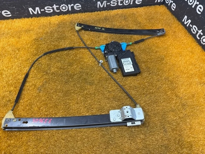 Стеклоподъемник Audi A4 2004 8E0837461C B6/8E ALT, передний левый