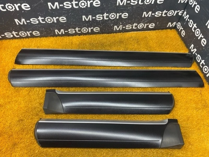 Молдинг на дверь Porsche Cayenne 2008 7L5837788 957 5501