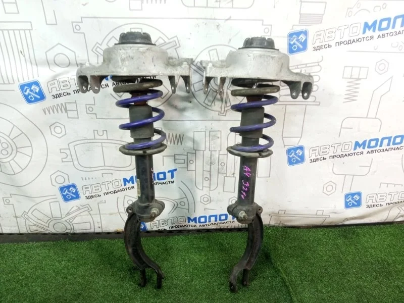 Стойка подвески Audi A4 8K0413031AF 8K5 CDHB