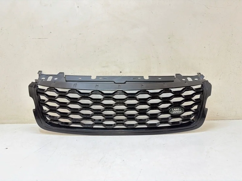 Решетка радиатора Land Rover Range Velar 2017- L560
