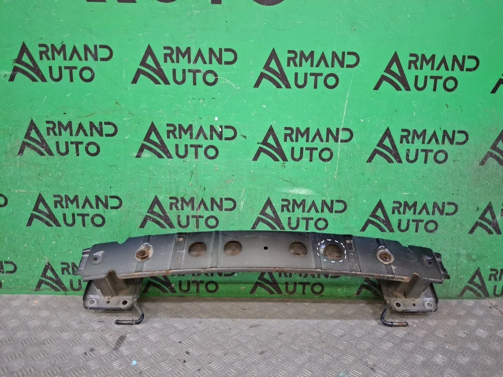 Усилитель бампера Mazda CX-5 2011-2017