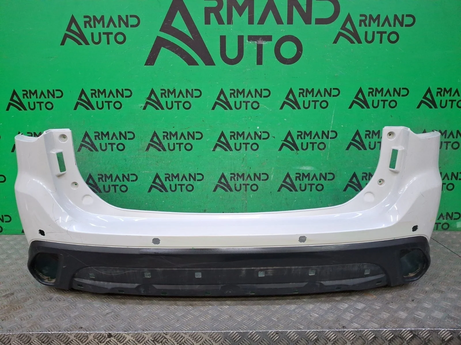 Бампер Mitsubishi Outlander 2018-нв 3