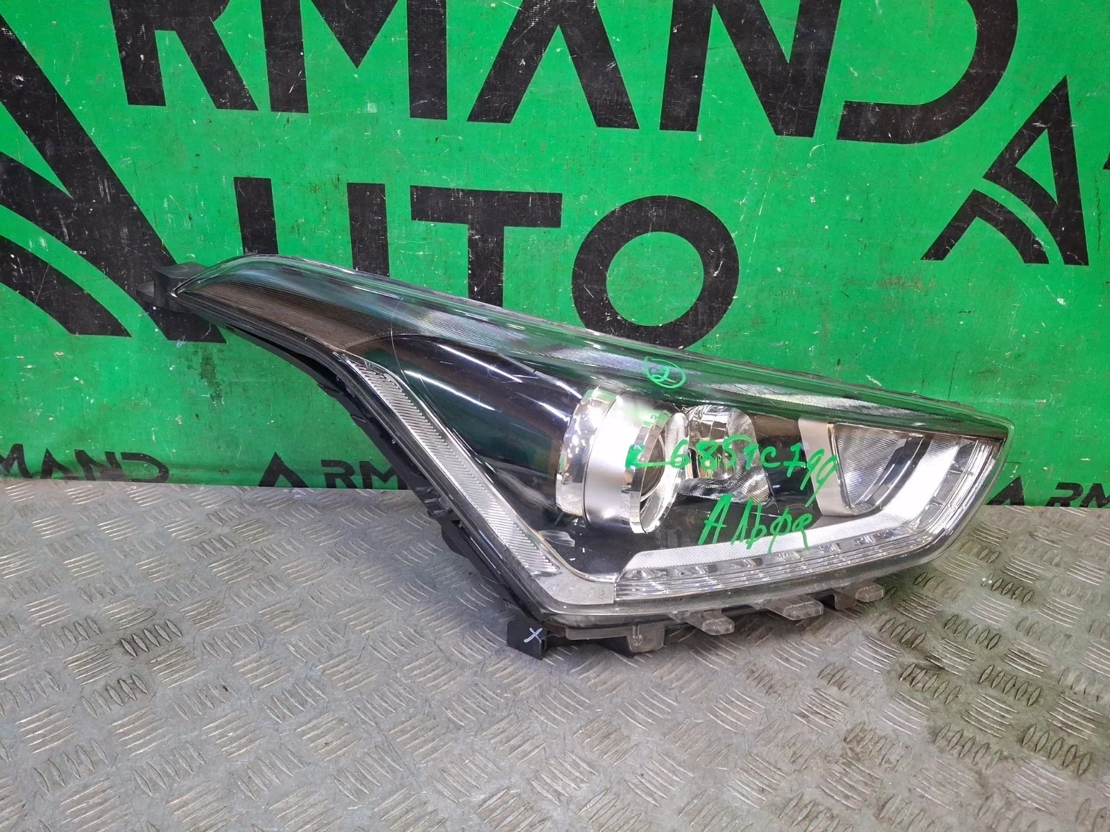 Фара Hyundai Creta 2016-2021