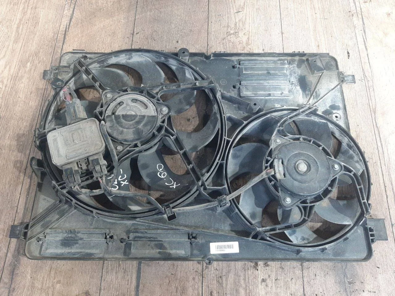 вентилятор охлаждения Volvo V70 2