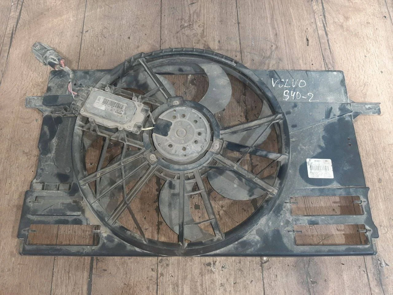 вентилятор охлаждения Volvo S40 2