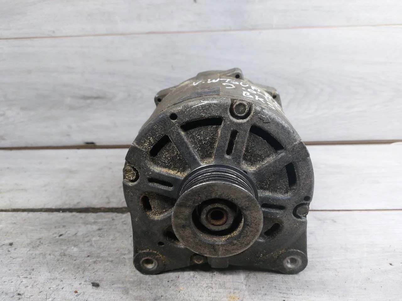 генератор Volkswagen Touareg