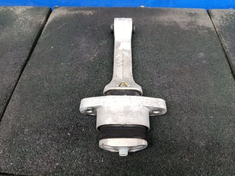 Подушка двигателя Kia Sorento Prime 2015 219572S000 UM 2.4 G4KJ