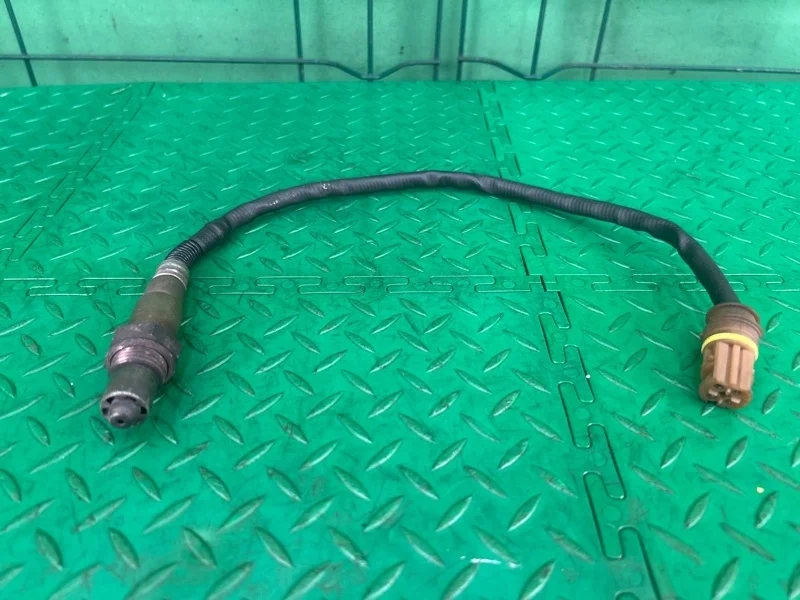 Датчик кислородный Mercedes-Benz W211