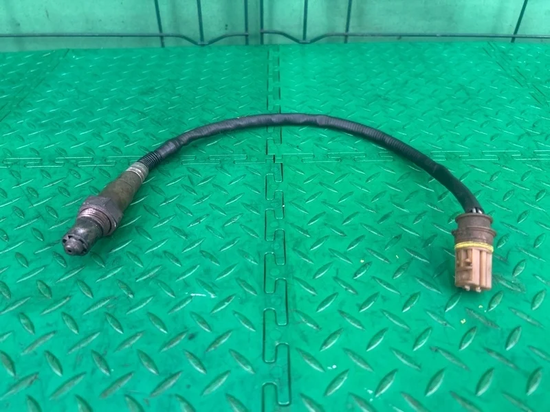 Датчик кислородный Mercedes-Benz W211